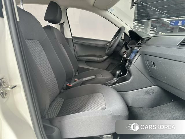 Volkswagen Santana id 4240985 из Китая 8