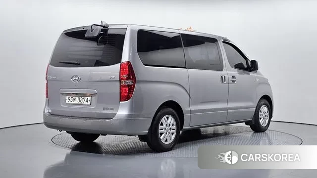 Hyundai The New Grand Starex id 3588453 из Кореи 12
