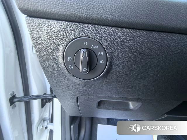 Volkswagen Tuyue id 4335002 из Китая 12