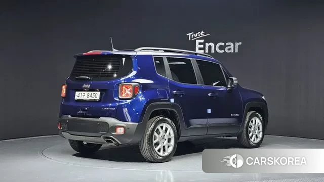 Jeep Renegade id 3319299 из Кореи 12