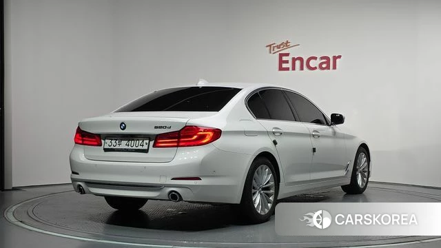 BMW 5 Series (G30) id 4581631 из Кореи 12