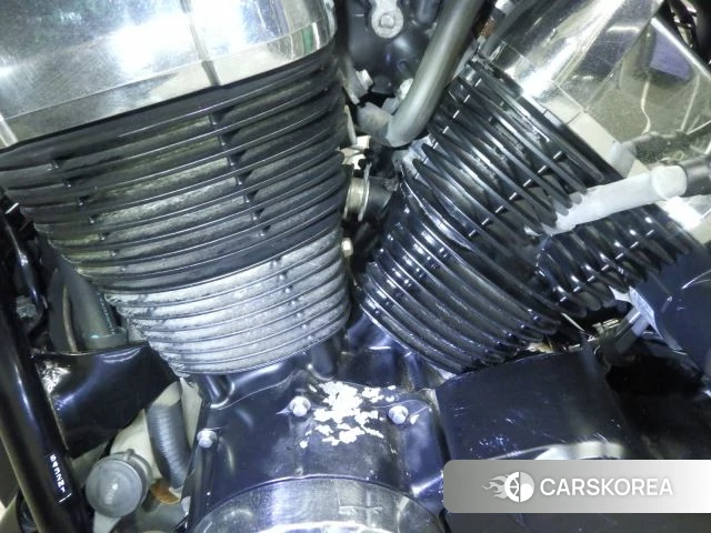 Engine photo