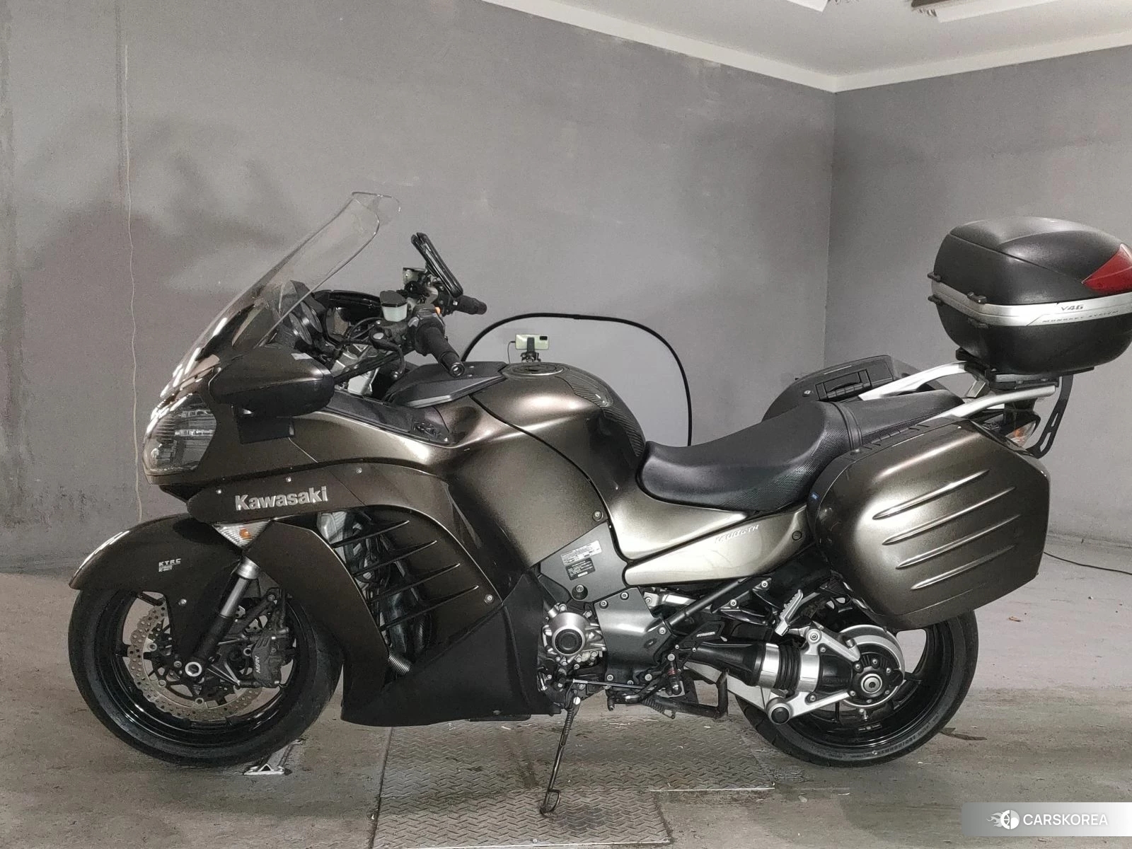 Проданный Kawasaki 1400GTR 2010 из Японии