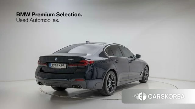 BMW 5 Series (G30) id 4337669 из Кореи 12