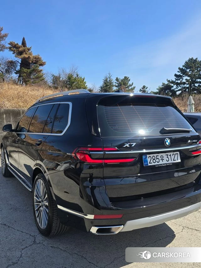 BMW X7 (G07) 2025 Черный из Кореи, фото 3