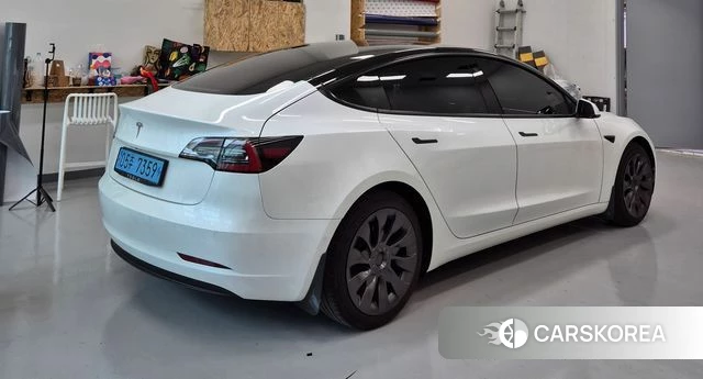 Tesla Model 3 2022 Белый из Кореи, фото 6