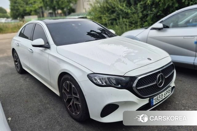 Mercedes-Benz E-Class W214 2024 Белый из Кореи, фото 2