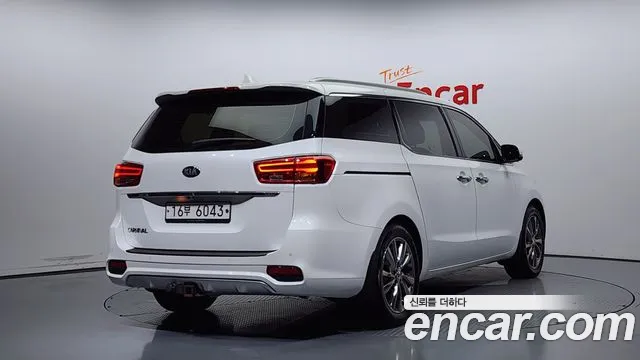 Kia The New Carnival id 2688421 из Кореи 12