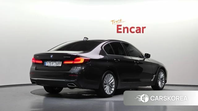 BMW 5 Series (G30) id 4727257 из Кореи 12