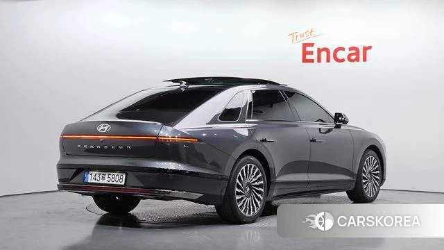 Hyundai Grandeur Hybrid (GN7) id 4243187 из Кореи 12