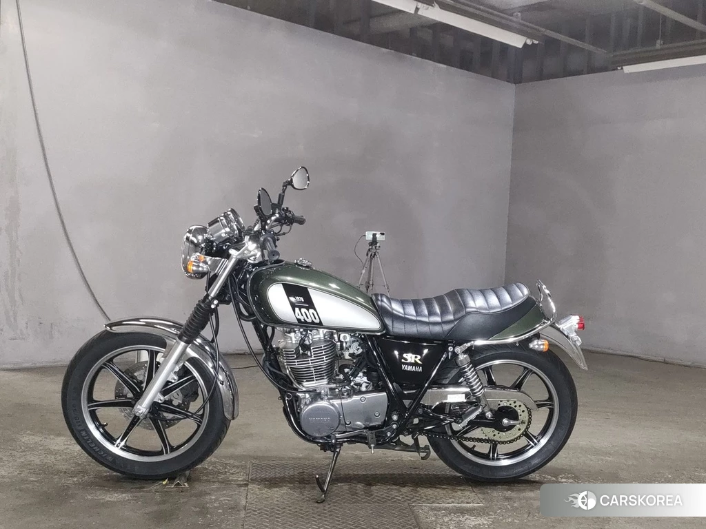 Проданный Yamaha SR 400 2016 из Японии, фото 2