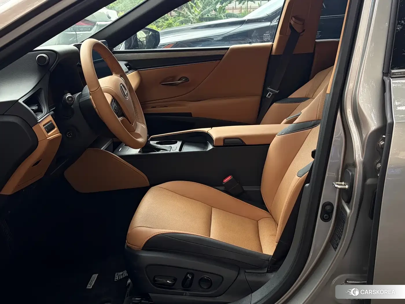 Lexus ES 2026 Silver/gray из Китая, фото 2
