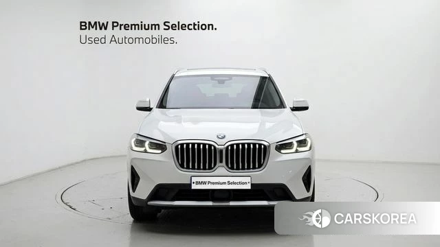 BMW X3 (G01) 2022 Белый из Кореи, фото 2