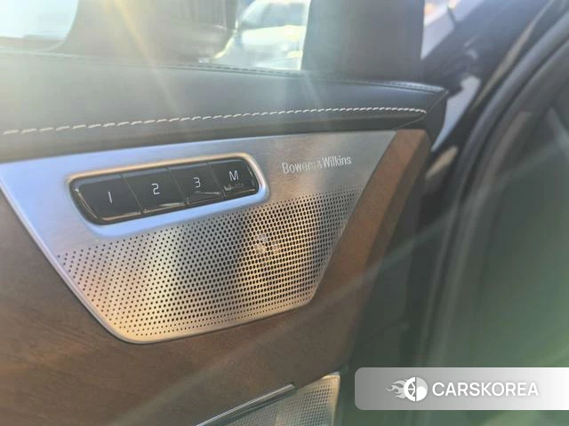 Volvo XC90 PHEV id 3895943 из Китая 12