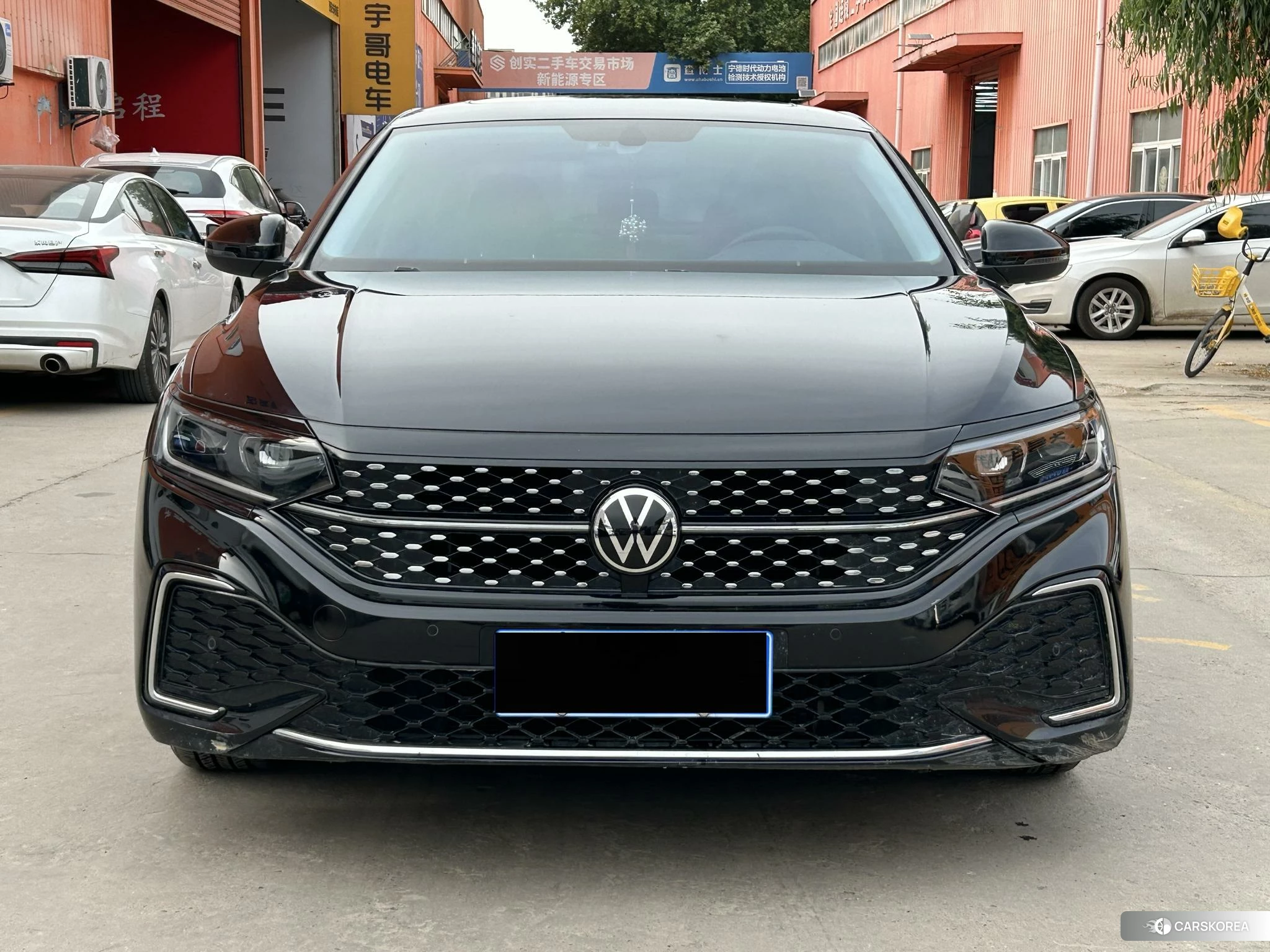 Volkswagen Passat 2021 Черный из Китая, фото 2