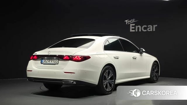 Mercedes-Benz E-Class W214 id 4734574 из Кореи 12