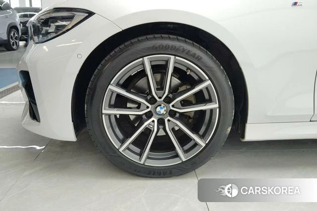 BMW 3 series id 4240941 из Китая 9