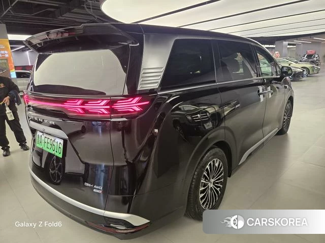 Denza D9 DM 2025 Черный из Китая, фото 3