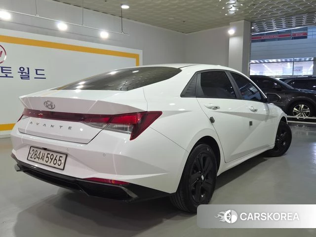 Hyundai Avante Hybrid (CN7) id 4656308 из Кореи 12