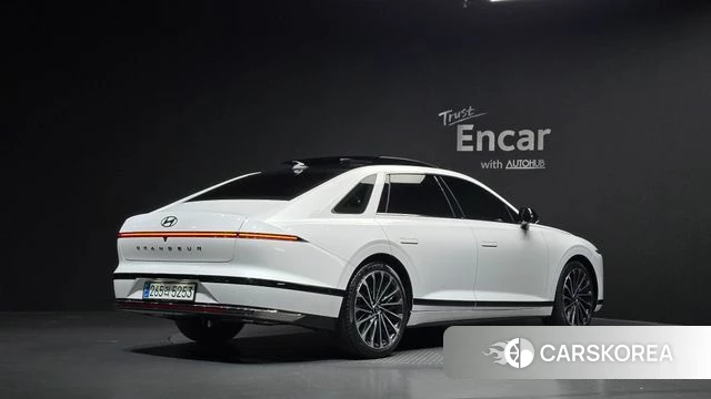 Hyundai Grandeur Hybrid (GN7) id 3864648 из Кореи 12