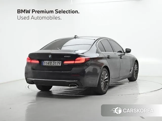 BMW 5 Series (G30) id 3697785 из Кореи 12