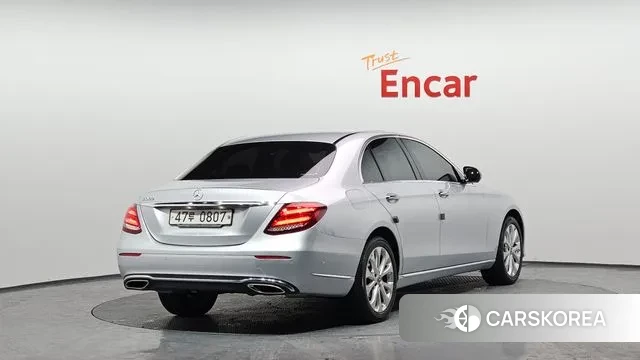 Mercedes-Benz E-Class W213 id 3617117 из Кореи 12