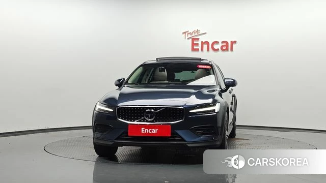 Volvo V60 Cross-Country 2nd Generation id 4525483 из Кореи 12