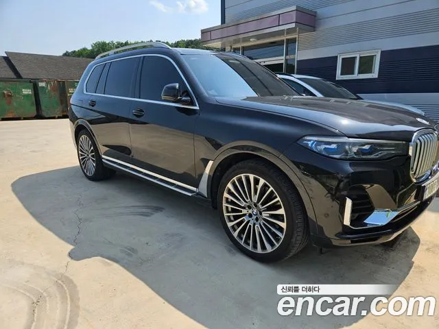 BMW X7 (G07) 2022 Черный из Кореи, фото 3