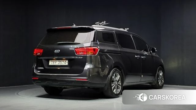 Kia The New Carnival id 4459655 из Кореи 12
