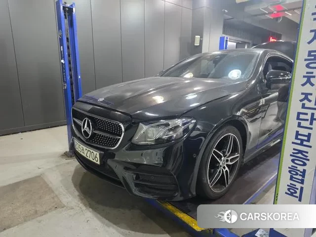 Mercedes-Benz E-Class W213 2018 Черный из Кореи, фото 2