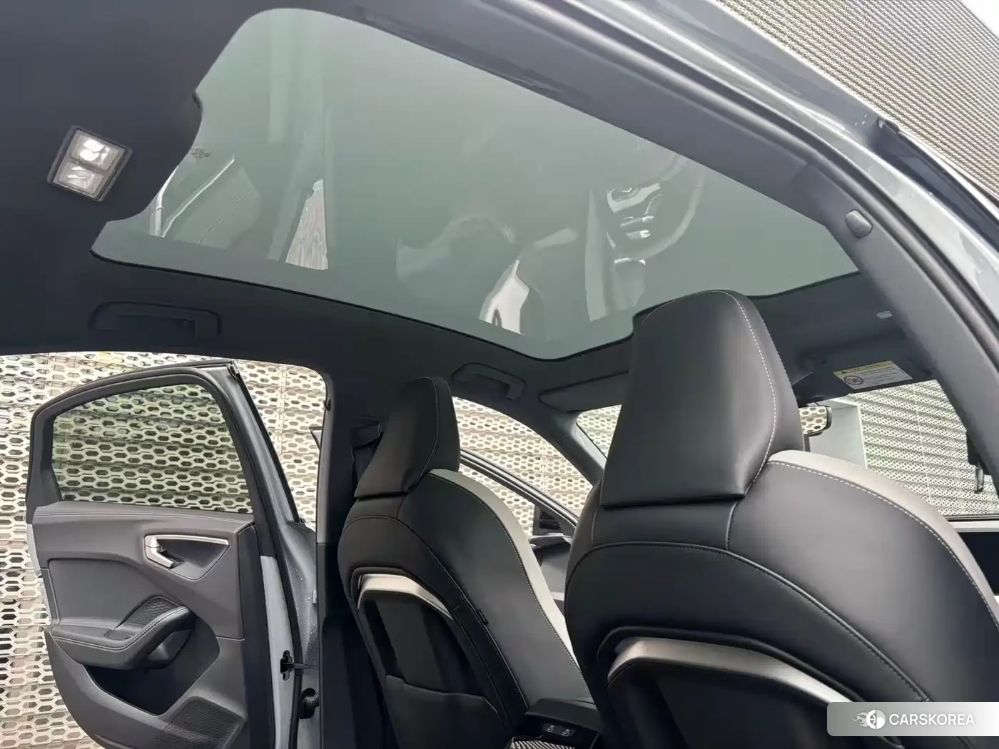 Audi A5L 2025 Silver/gray из Китая, фото 2