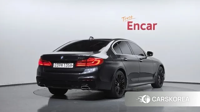 BMW 5 Series (G30) id 3386093 из Кореи 12