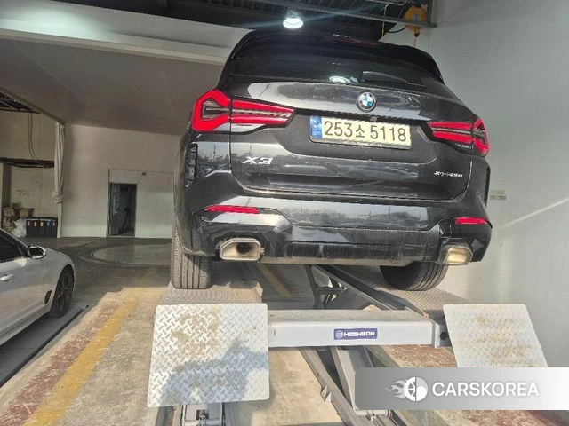 BMW X3 (G01) 2023 Черный из Кореи, фото 2