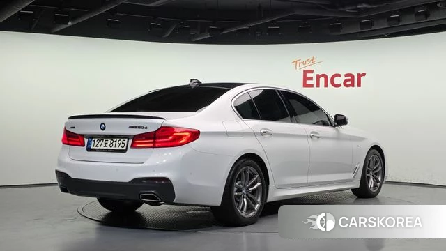 BMW 5 Series (G30) id 4742181 из Кореи 12