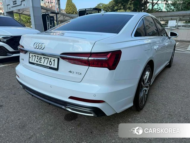 Audi A6 (C8) 2023 Белый из Кореи, фото 2