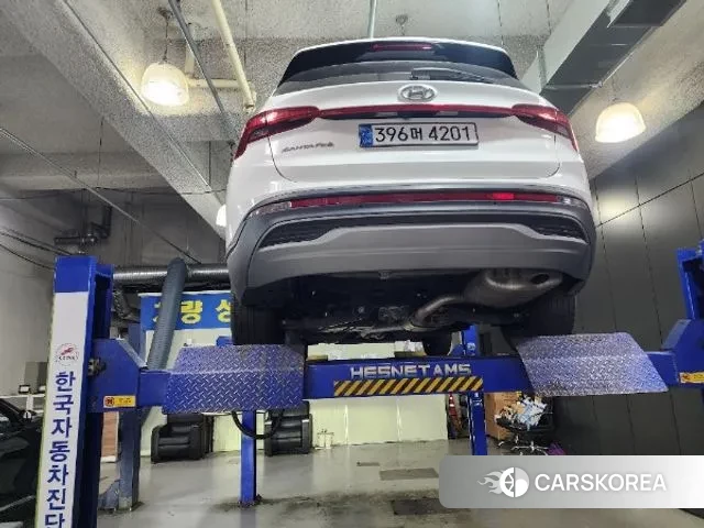 Hyundai The New Santa Fe 2022 Белый из Кореи, фото 2