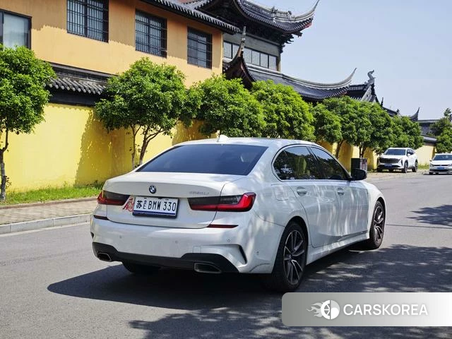 BMW 3 series id 4253921 из Китая 9
