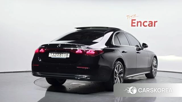 Mercedes-Benz E-Class W214 id 4584426 из Кореи 11