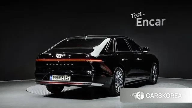 Hyundai Grandeur (GN7) id 3360073 из Кореи 12