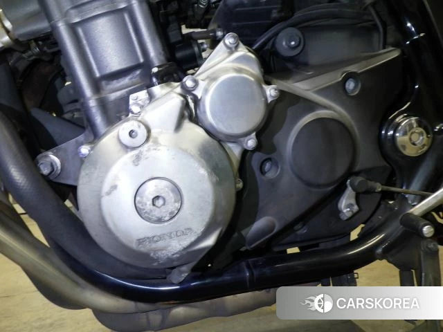 Engine photo
