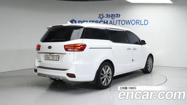 Kia The New Carnival id 2827582 из Кореи 11