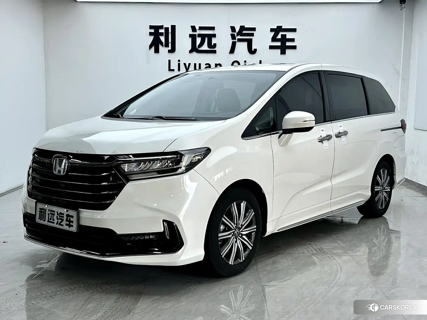 Honda Odyssey id 4576865 из Китая 10