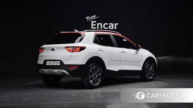 Kia Stonic id 3593315 из Кореи 12