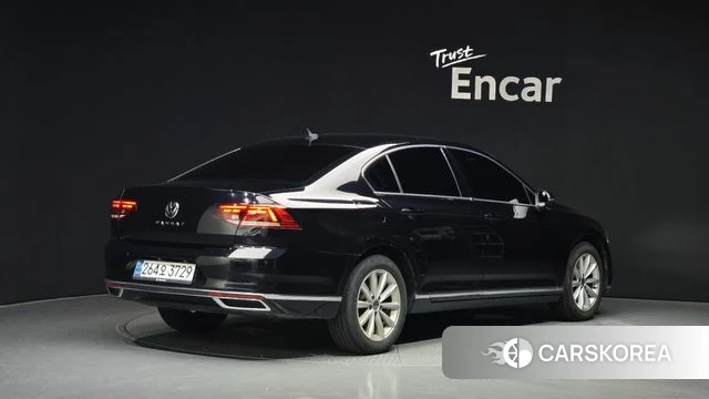 Volkswagen Passat GT (B8) id 4609538 из Кореи 12