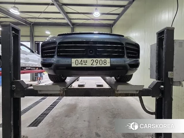 Porsche Cayenne (PO536) id 3134360 из Кореи 2