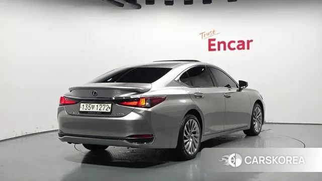 Lexus ES300h 7th generation id 3094834 из Кореи 12