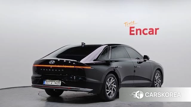 Hyundai Grandeur (GN7) id 3897372 из Кореи 12