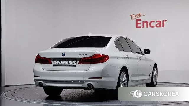 BMW 5 Series (G30) id 3413226 из Кореи 12