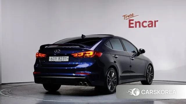 Hyundai Avante AD id 3599213 из Кореи 12