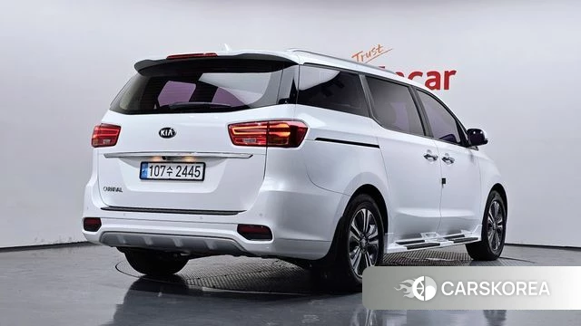 Kia The New Carnival id 4662974 из Кореи 12